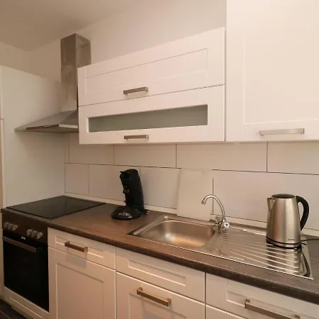 Apartment Charming In With Terrace Essen